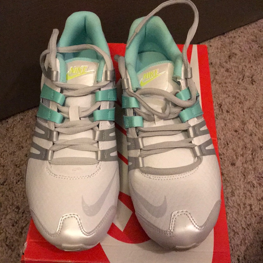 Nike Shox